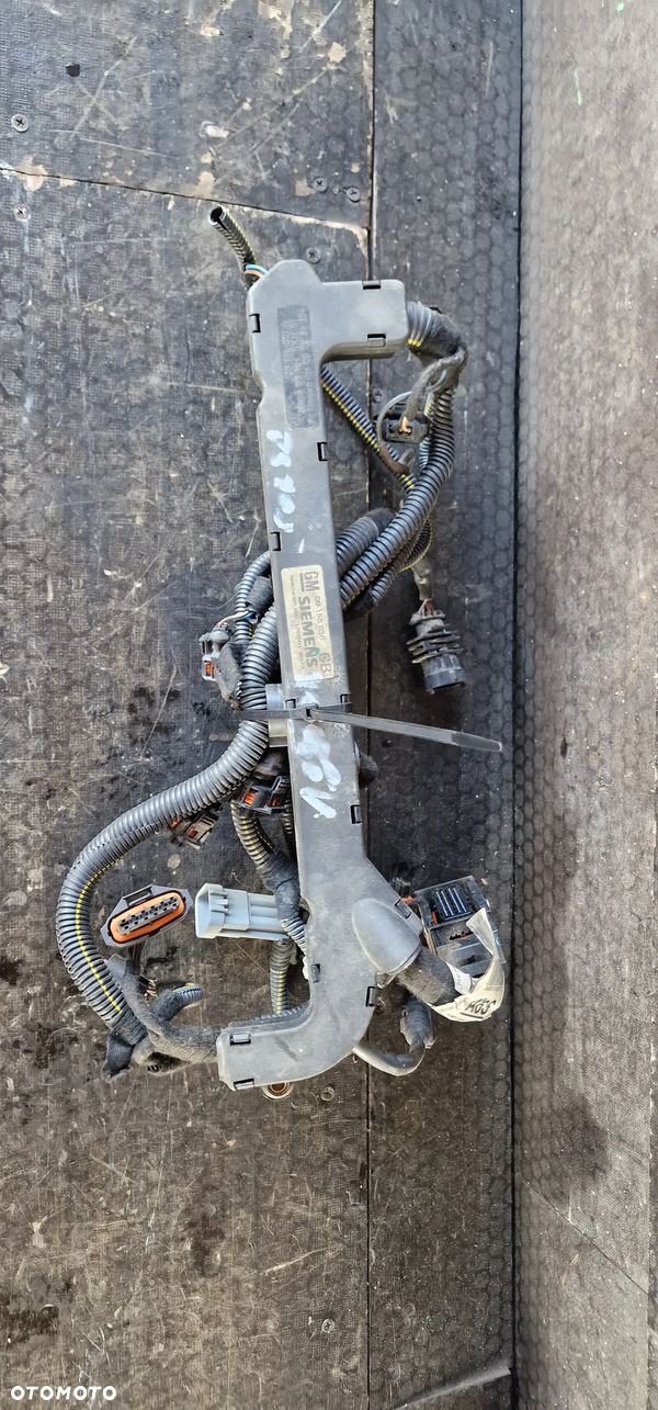 WIĄZKA INSTALACJA SILNIKA Z18XE OPEL CORSA C MERIVA A 09158636