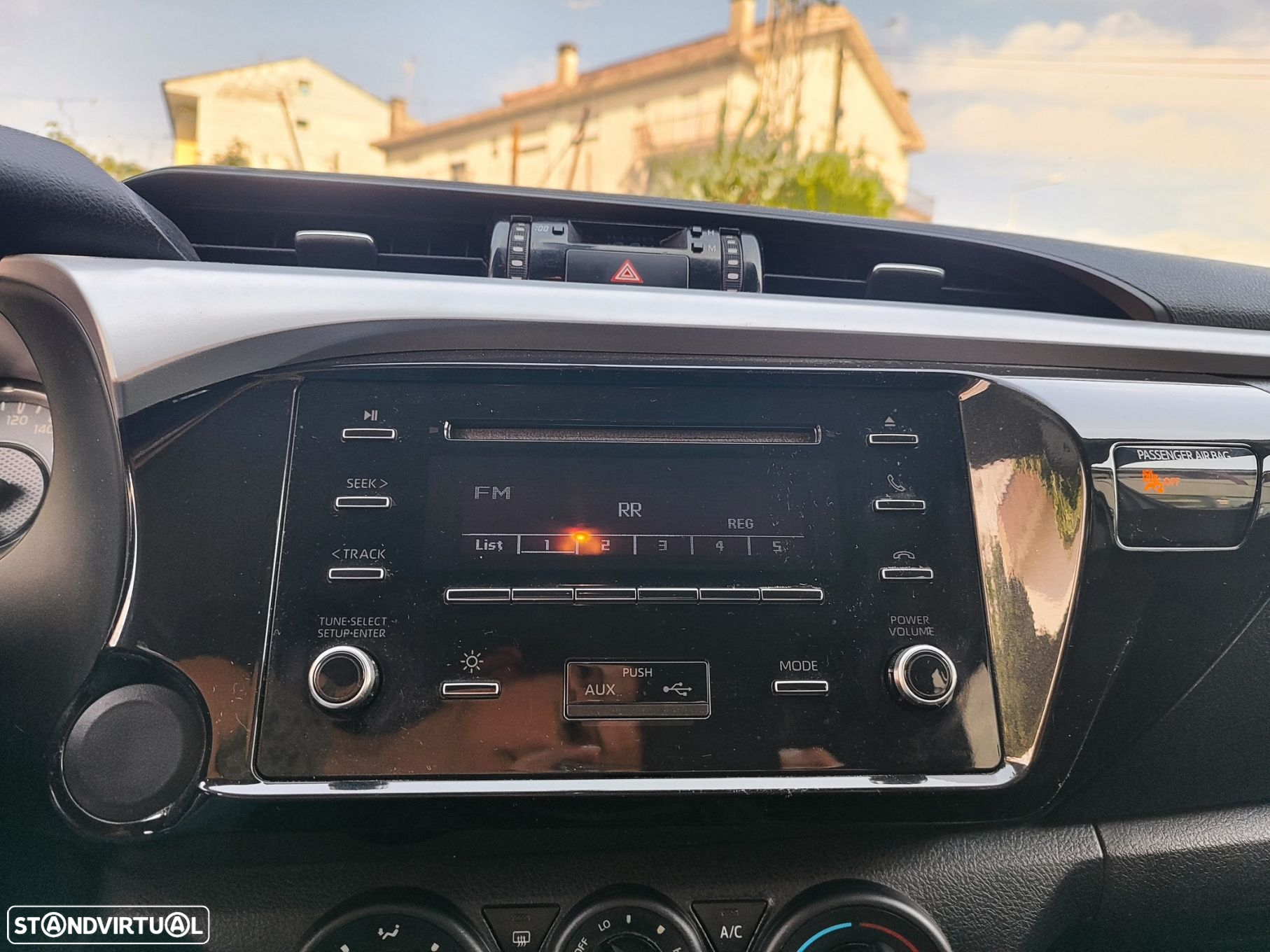 Toyota Hilux 2.4 D-4D 2WD CD CM - 12