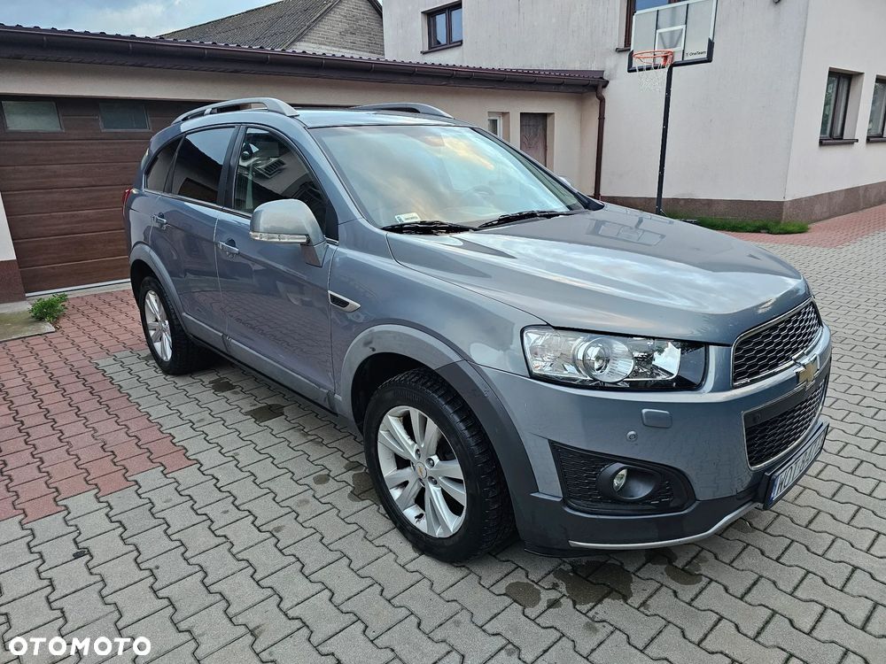 Chevrolet Captiva 2.2 D LT+ - 4