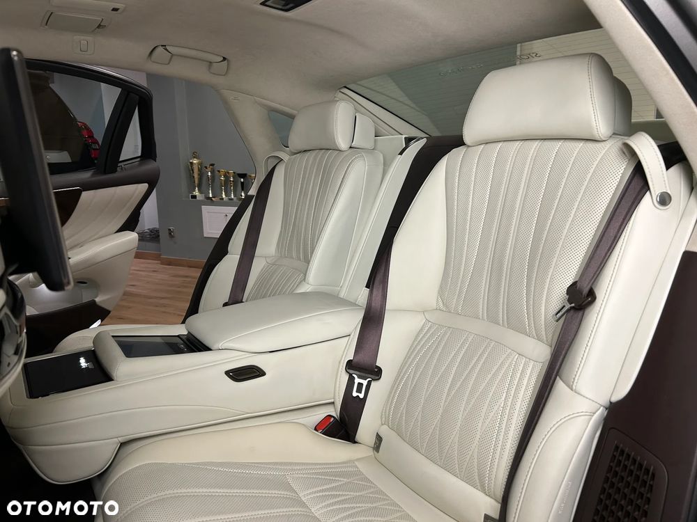 Lexus LS 500h Omotenashi AWD - 15