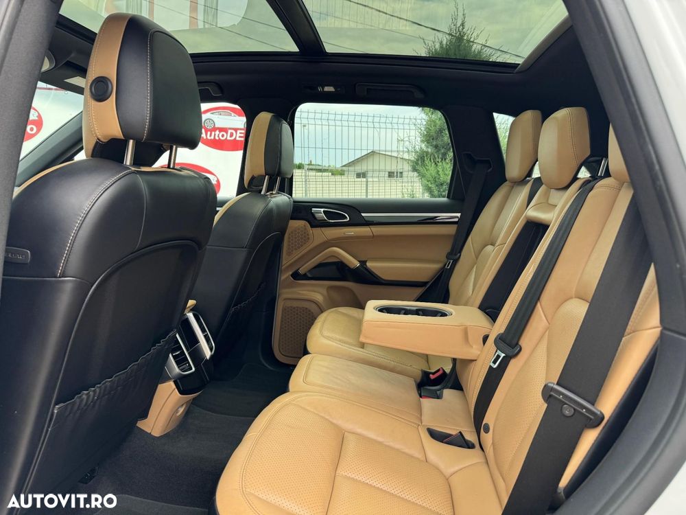 Porsche Cayenne V6 3.6L Aut. - 27