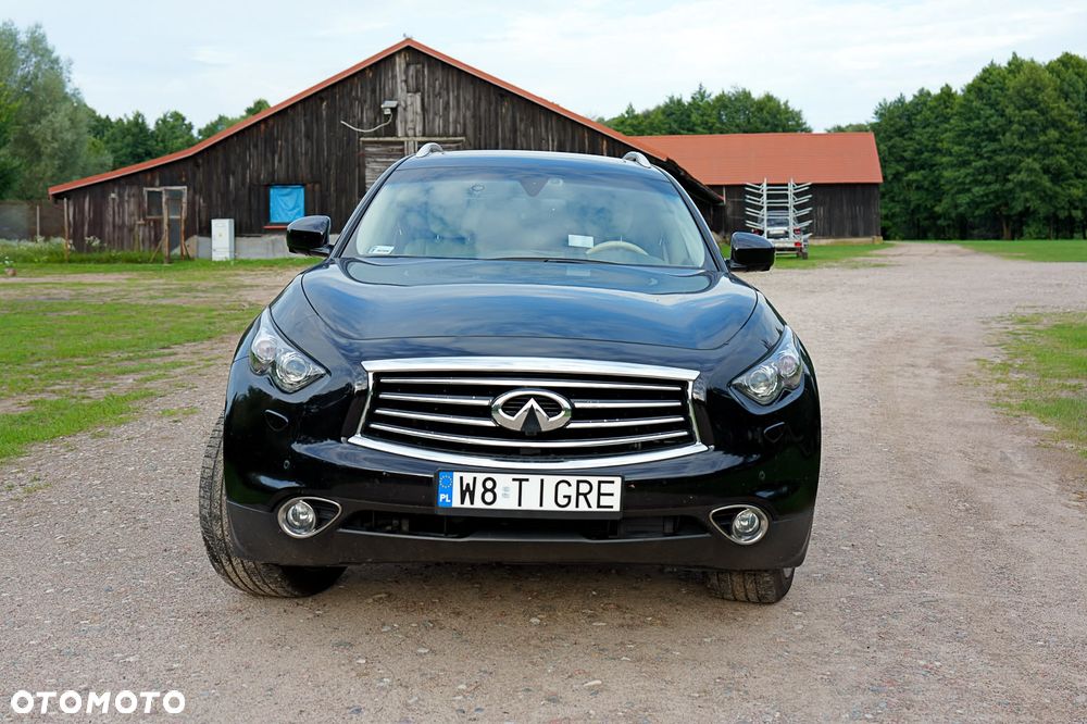 Infiniti QX70 3.7 S - 1