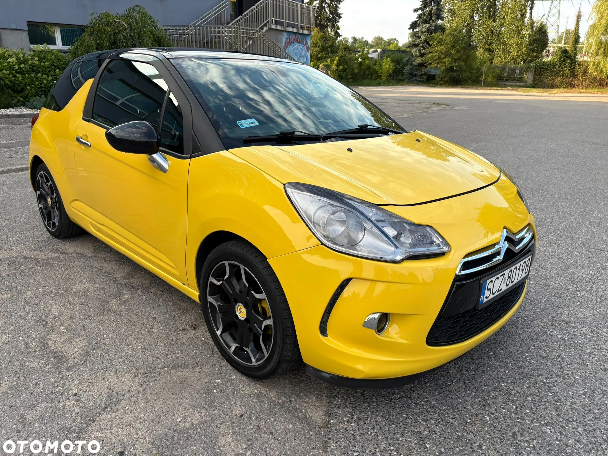 Citroën DS3 1.6 VTi SoChic - 8