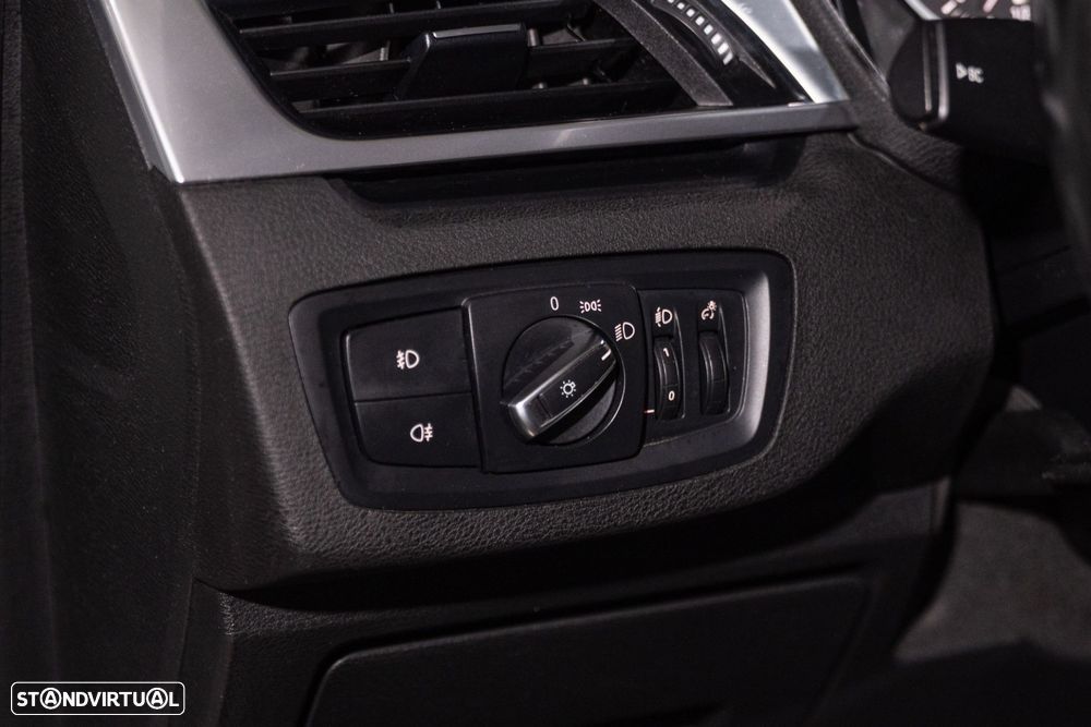 BMW X1 18 i sDrive xLine - 30