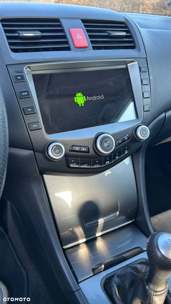 Honda Accord 2.0 Comfort - 9