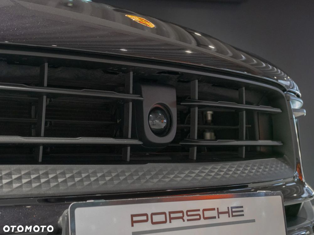 Porsche Macan Standard - 15