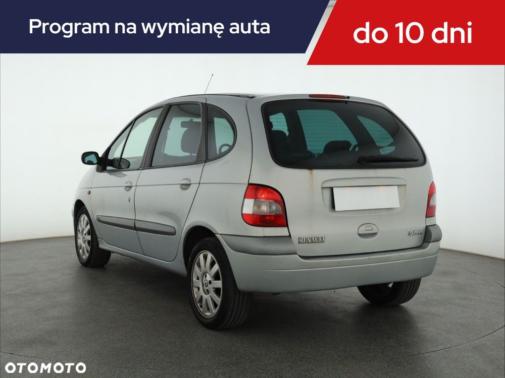 Renault Scenic - 6