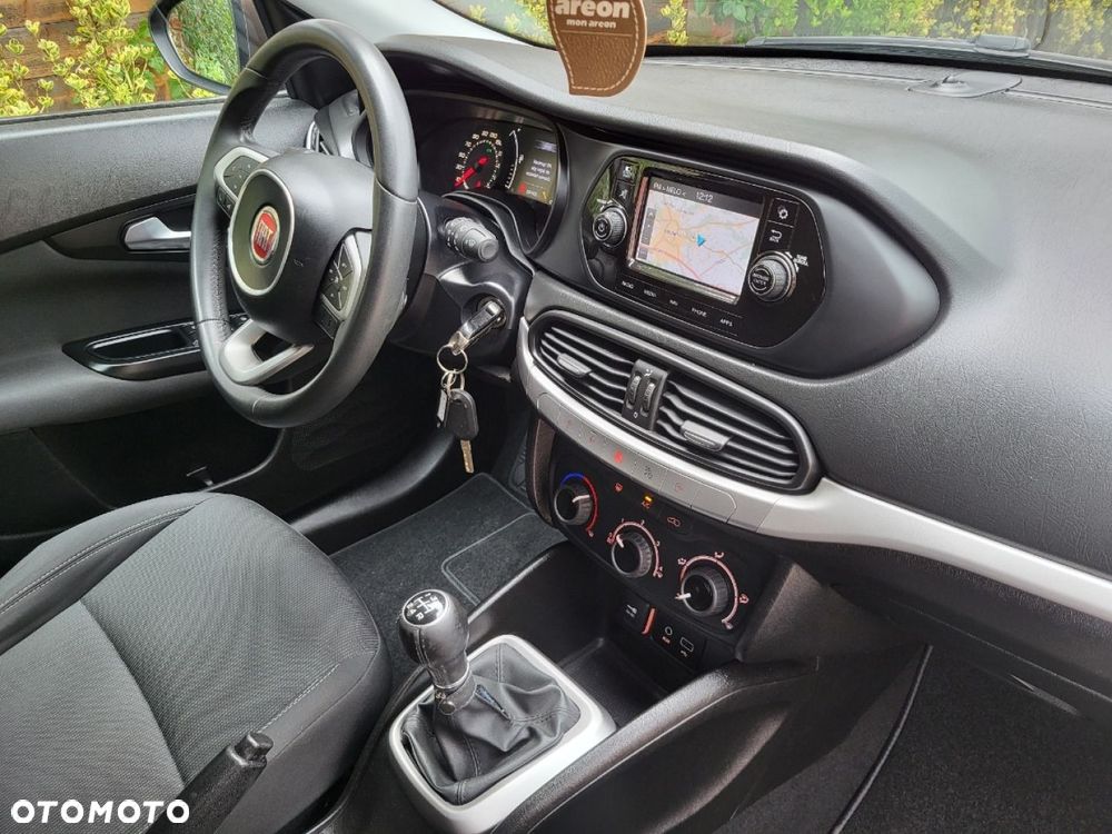 Fiat Tipo - 22