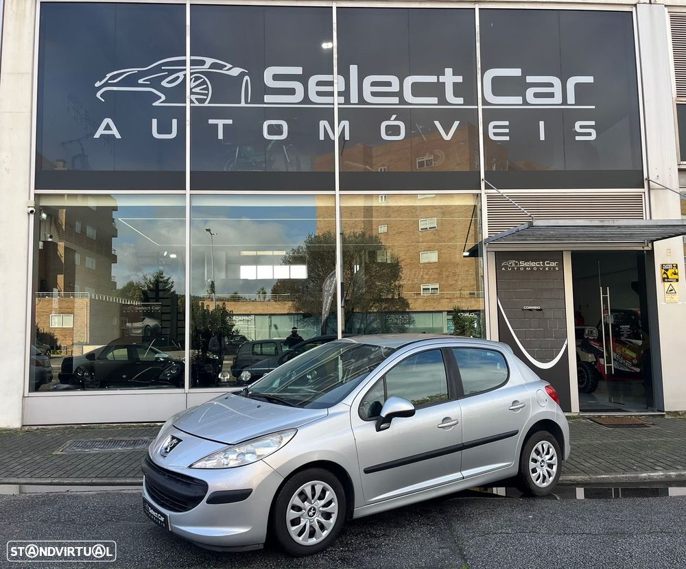 Peugeot 207 1.4 HDi Urban - 1