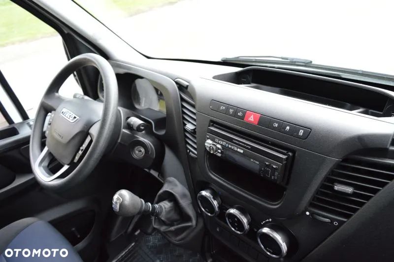 Iveco DAILY - 27