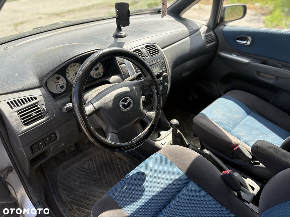 Mazda Premacy - 8