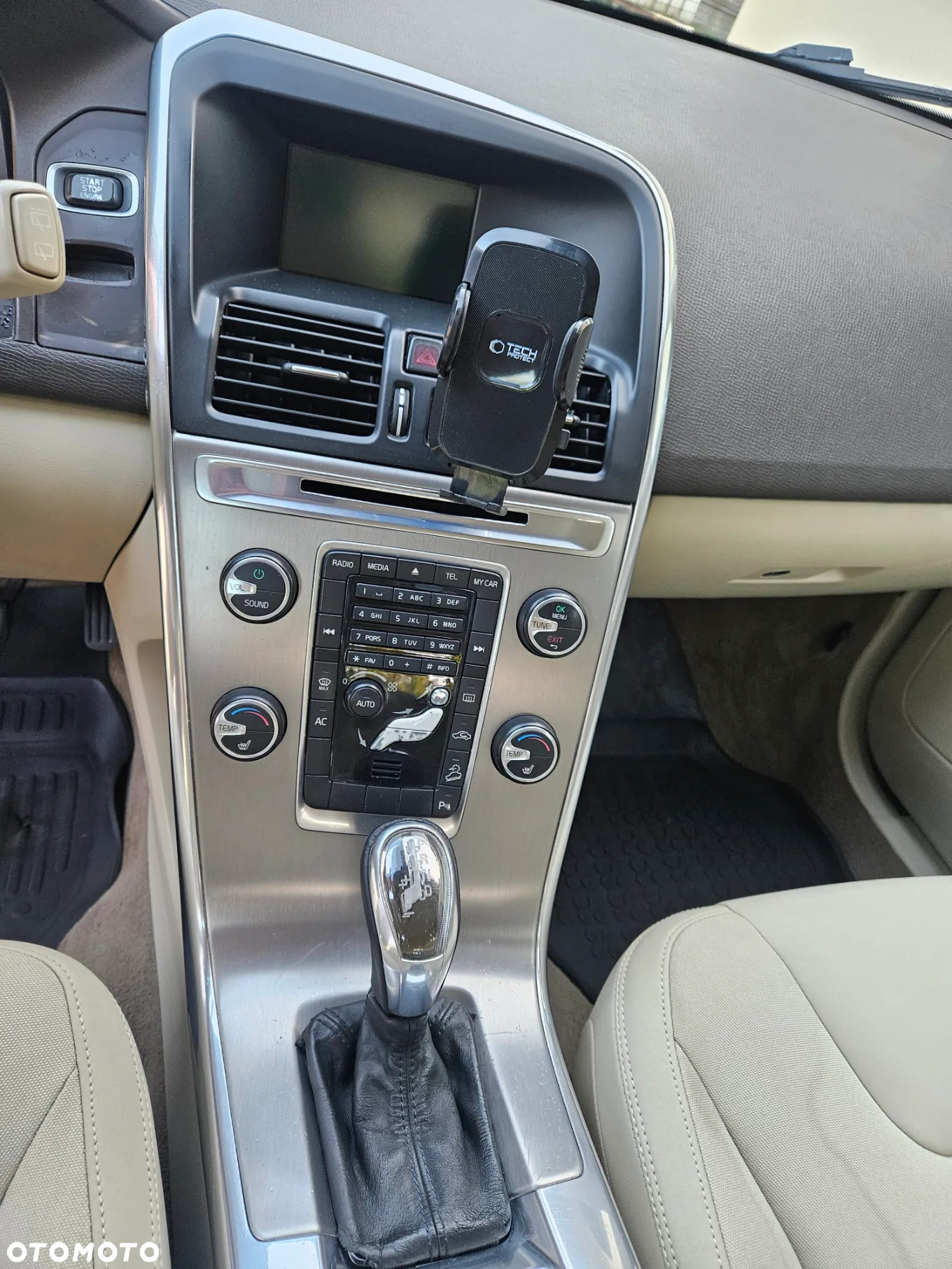 Volvo XC 60 - 14