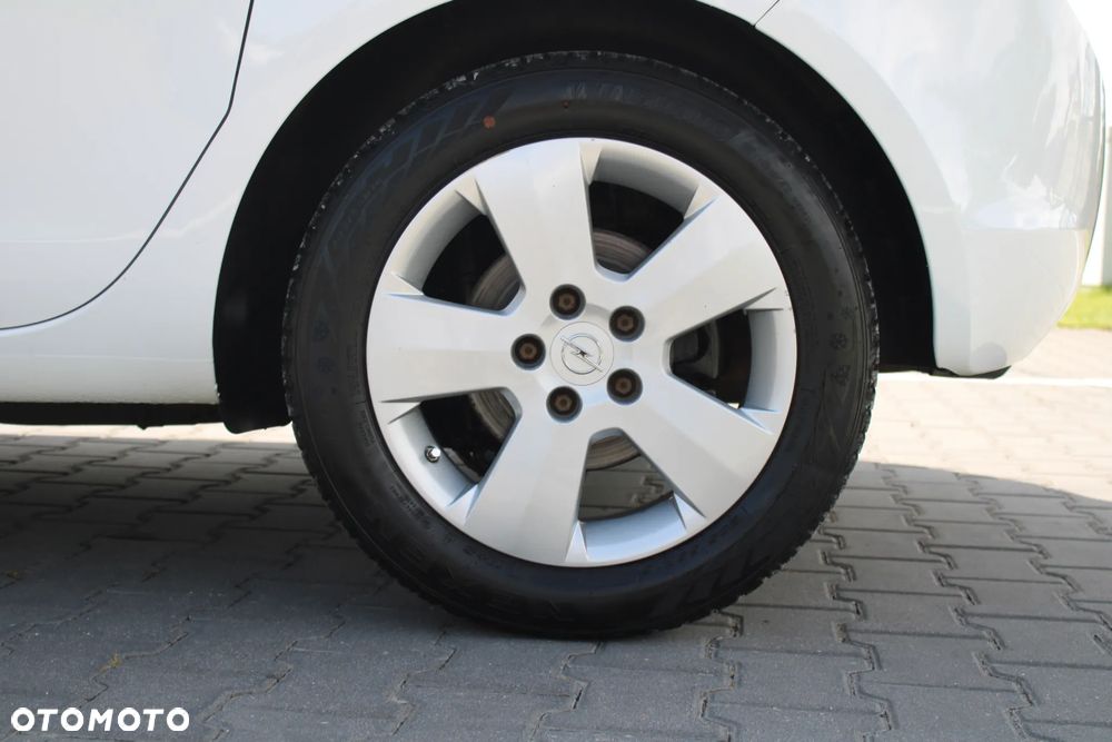 Opel Meriva 1.4 150 Jahre - 16