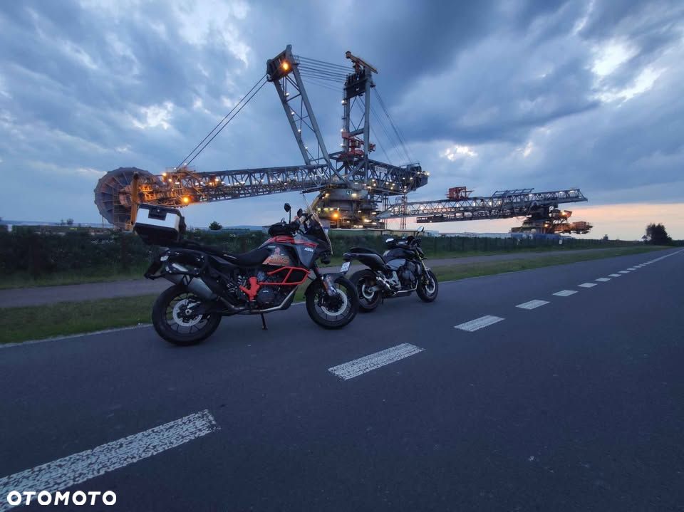 KTM Adventure - 15