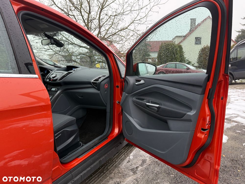 Ford C-MAX 1.6 EcoBoost Start-Stop-System Titanium - 19