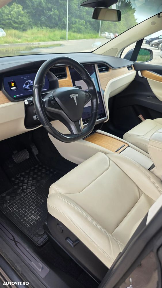 TESLA Model X 2018 — imagine 6