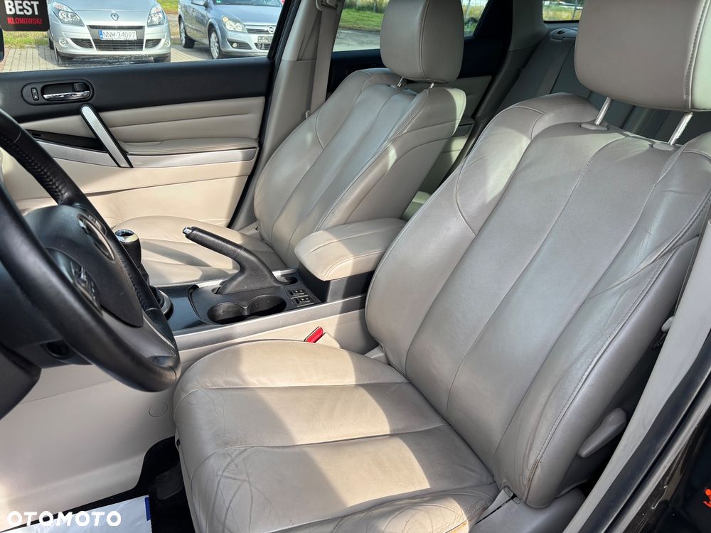 Mazda CX-7 - 11