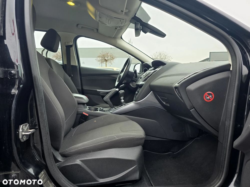 Ford Focus 1.6 TDCi ECOnetic 99g Start-Stopp-System SYNC Edition - 8