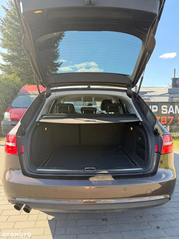 Audi A4 Avant 2.0 TDI DPF multitronic Ambiente - 5