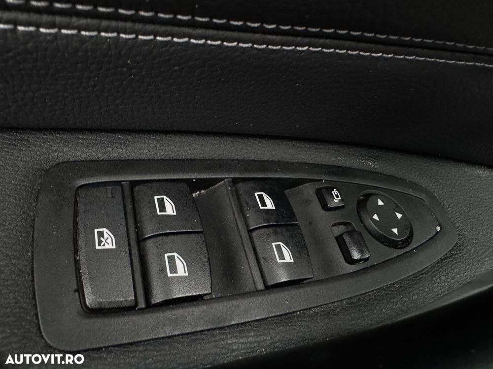 BMW X1 xDrive18d - 24