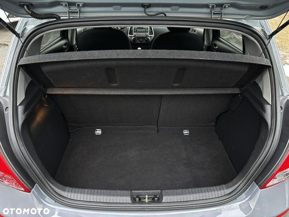 Hyundai i20 1.2 Fifa World Cup Edition - 5