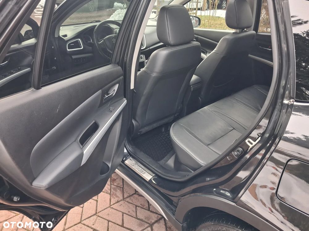 Suzuki SX4 S-Cross 1.6 DDiS Premium Plus 4WD - 21