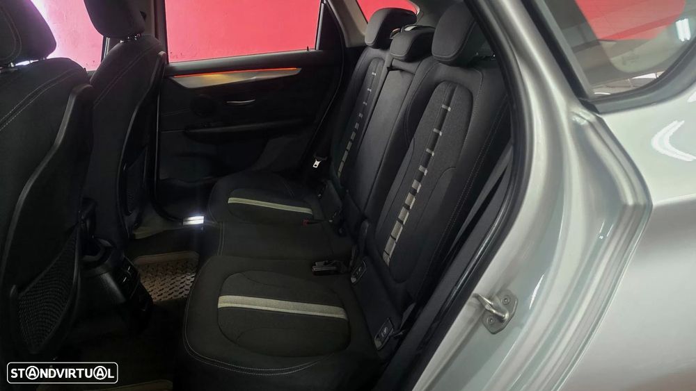 BMW 216 Active Tourer d Line Sport - 51