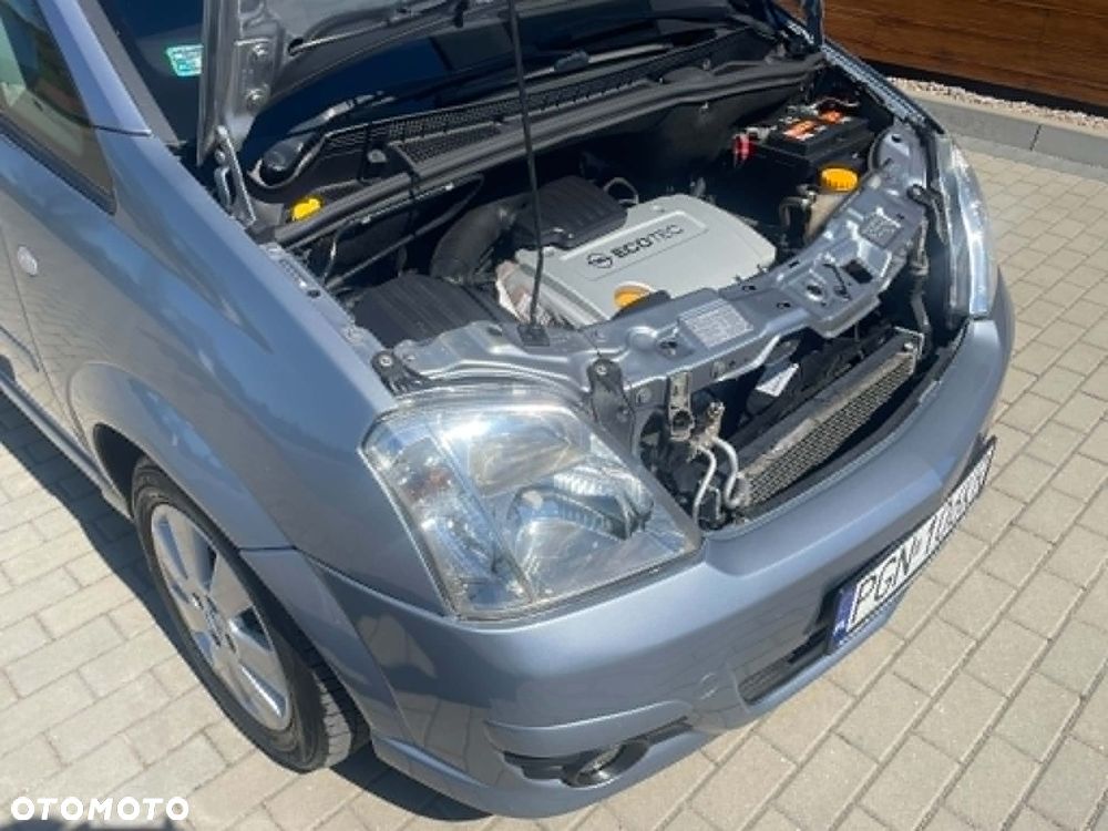 Opel Meriva 1.6 Cosmo MTA - 13