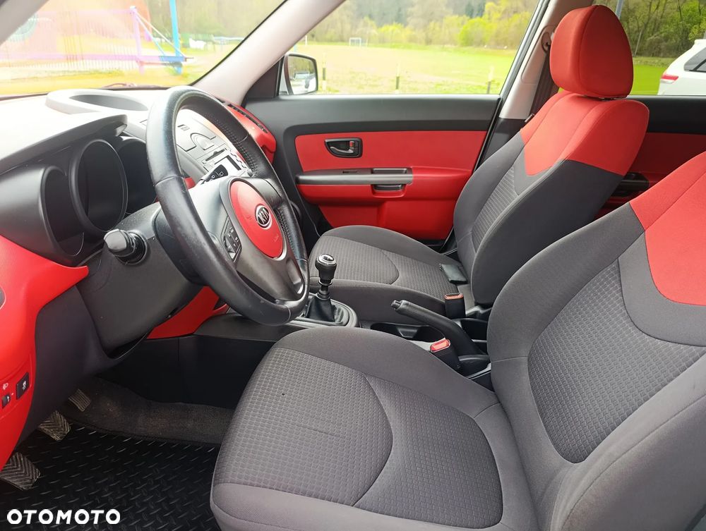 Kia Soul - 12