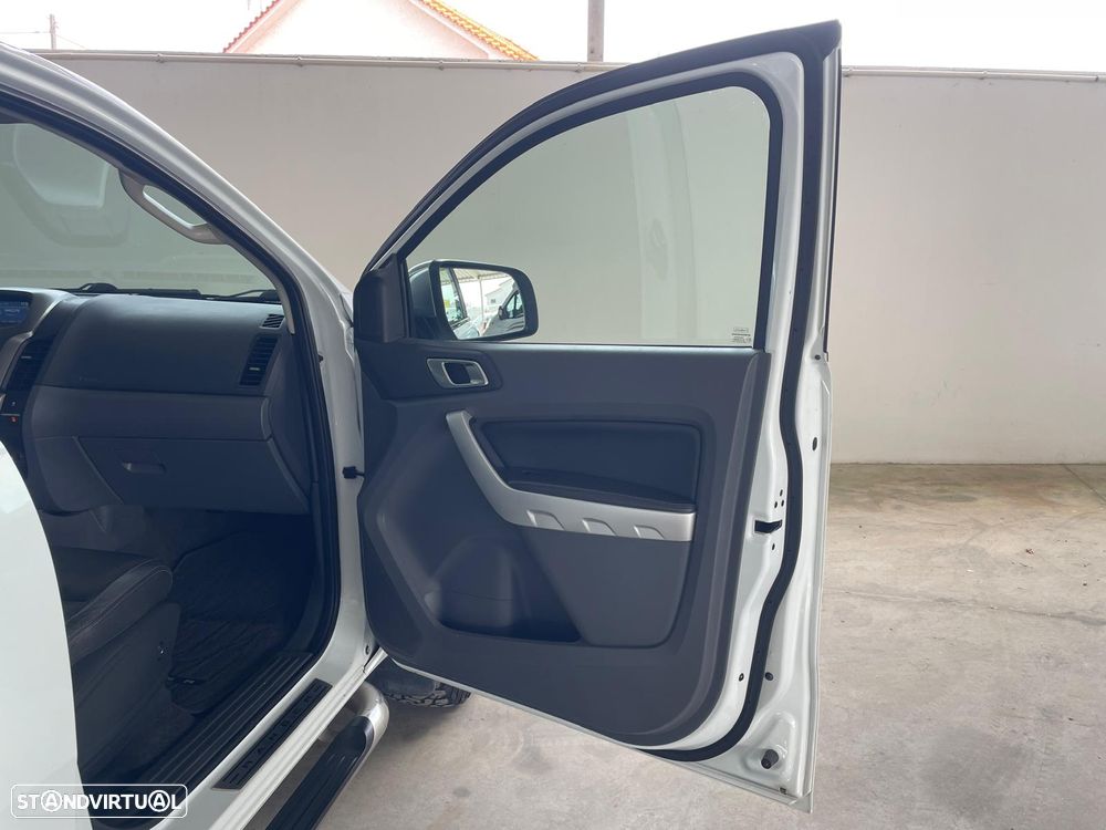 Ford Ranger 3.2 TDCi CD Limited 4WD - 17