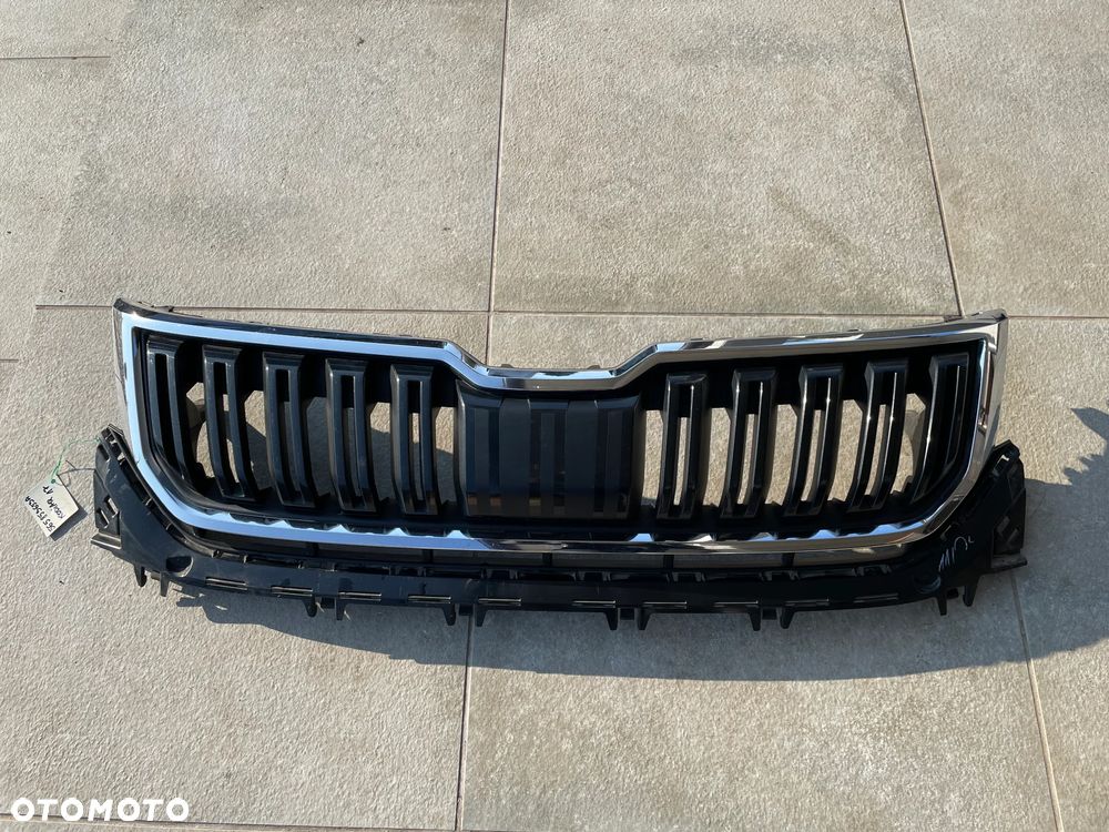 GRILL ATRAPA SKODA KODIAQ  565853653A