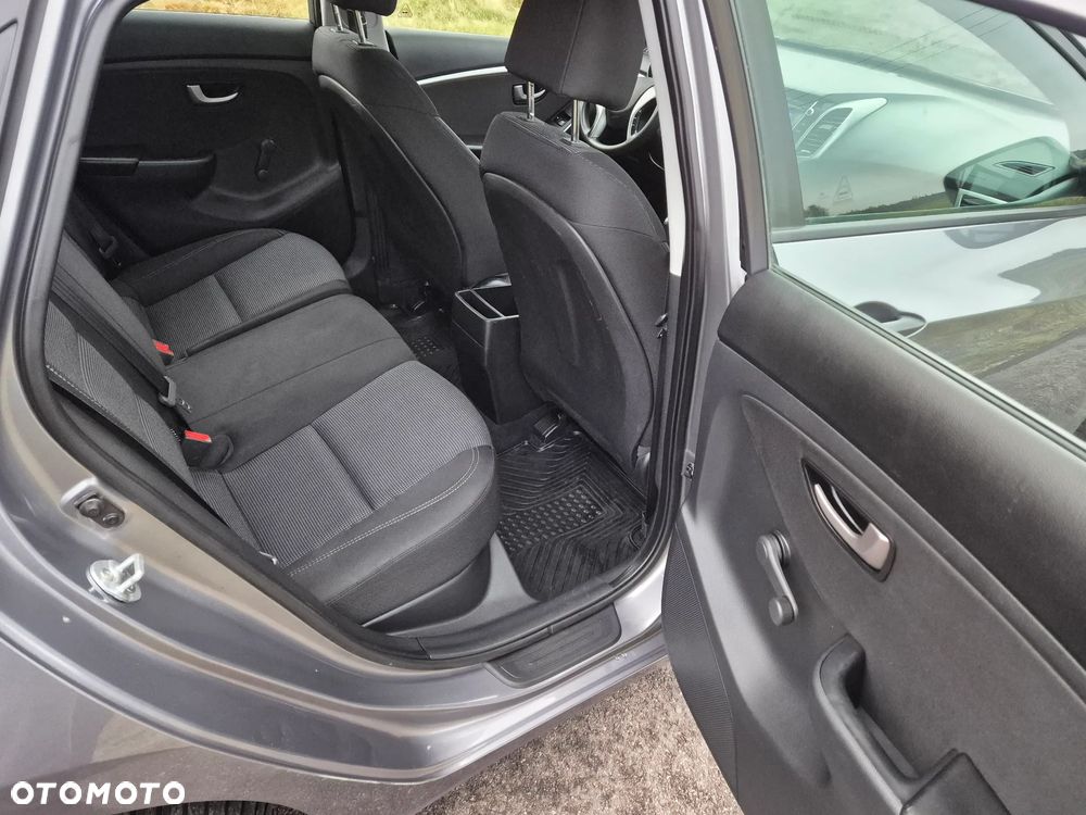 Hyundai i30 1.4 Classic - 12