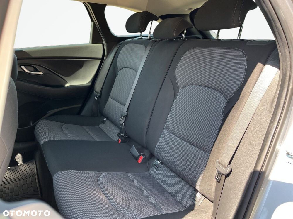 Hyundai i30 - 11