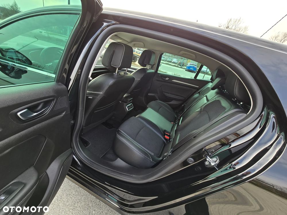 Renault Megane BLUE dCi 115 BOSE EDITION - 13