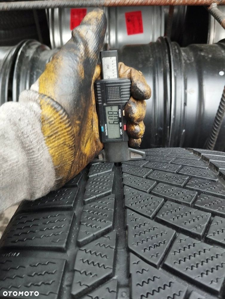 Continental ContiWinterContact TS830P 255 40 20 MO 101V 2szt - 4