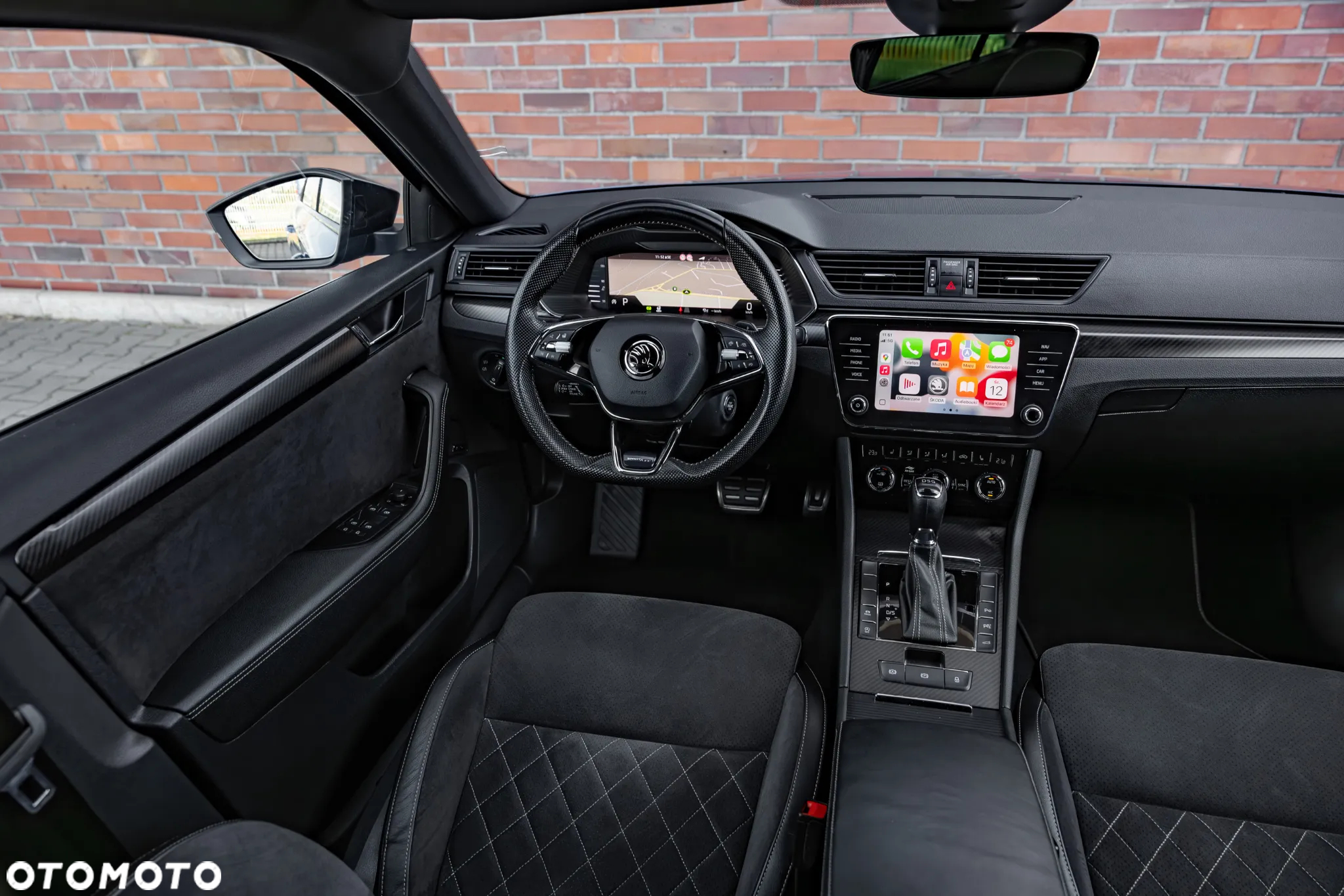 Skoda Superb 2.0 TDI DSG Sportline - 19
