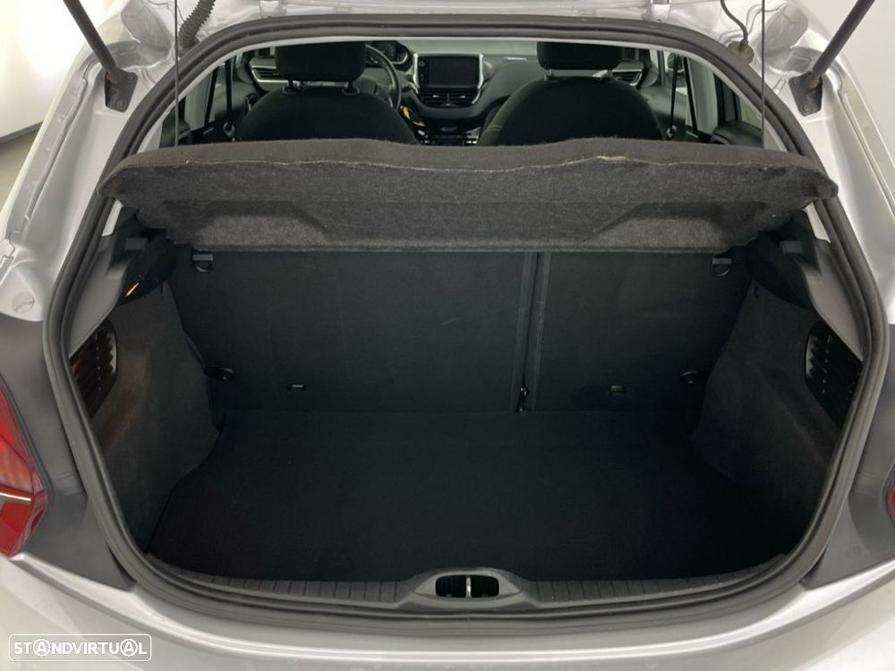 Peugeot 208 1.2 PureTech Active - 13