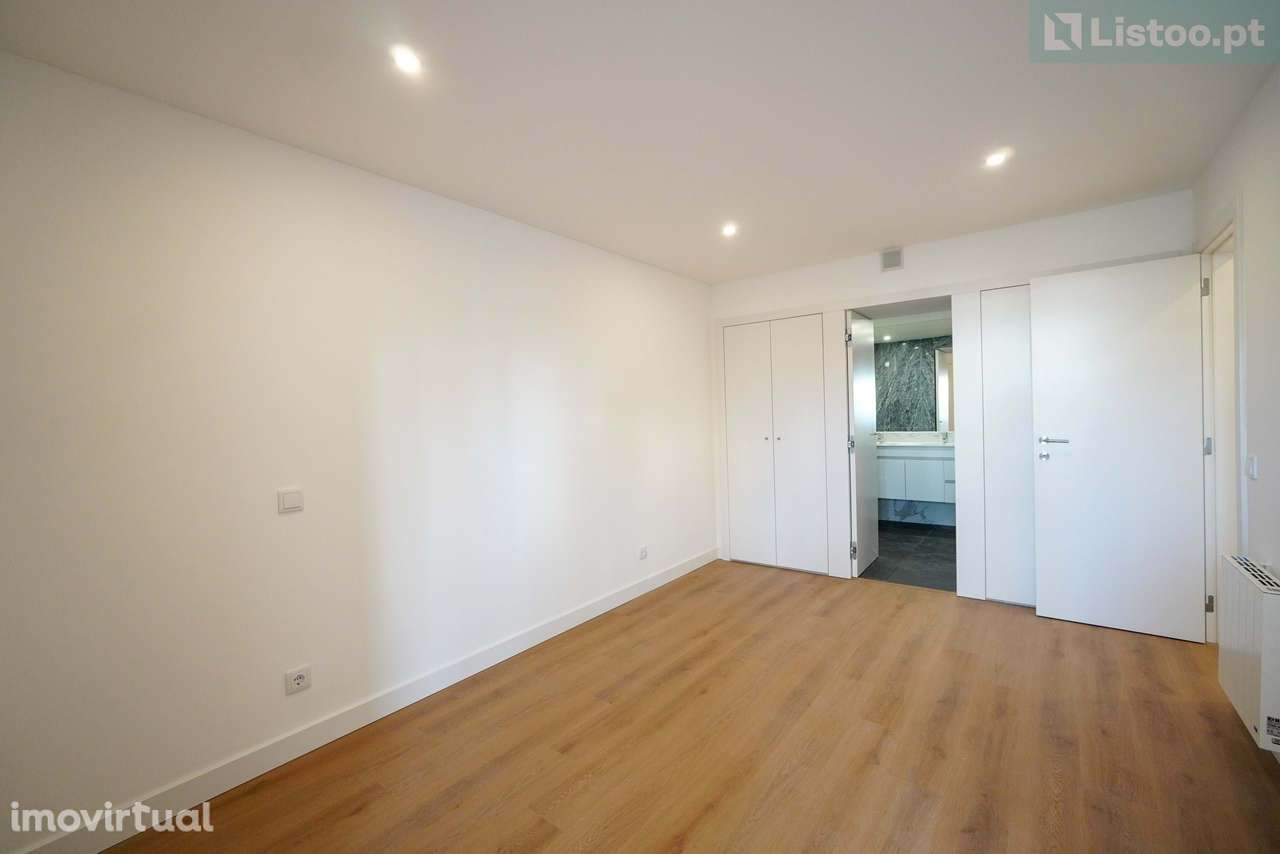 Apartamento T2 remodelado na Quinta da Bicuda - Grande imagem: 5/45