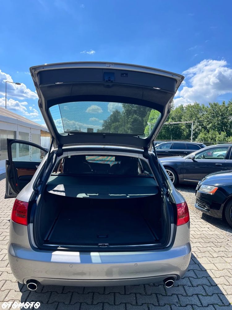 Audi A6 Avant - 15