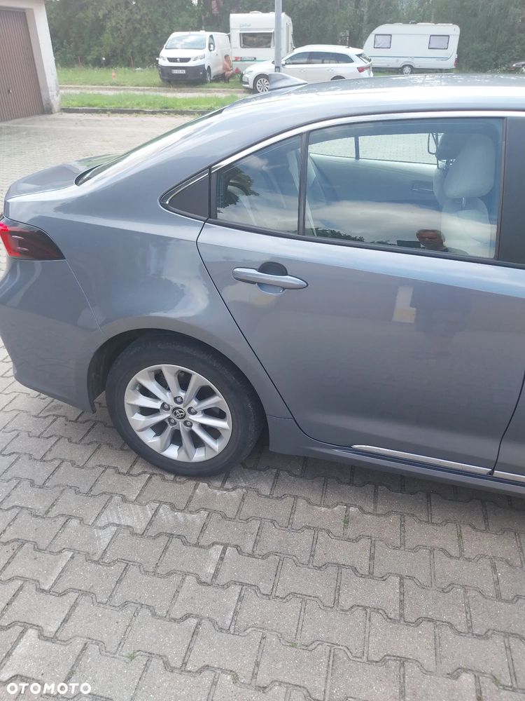 Toyota Corolla 1.8 Hybrid Comfort - 7