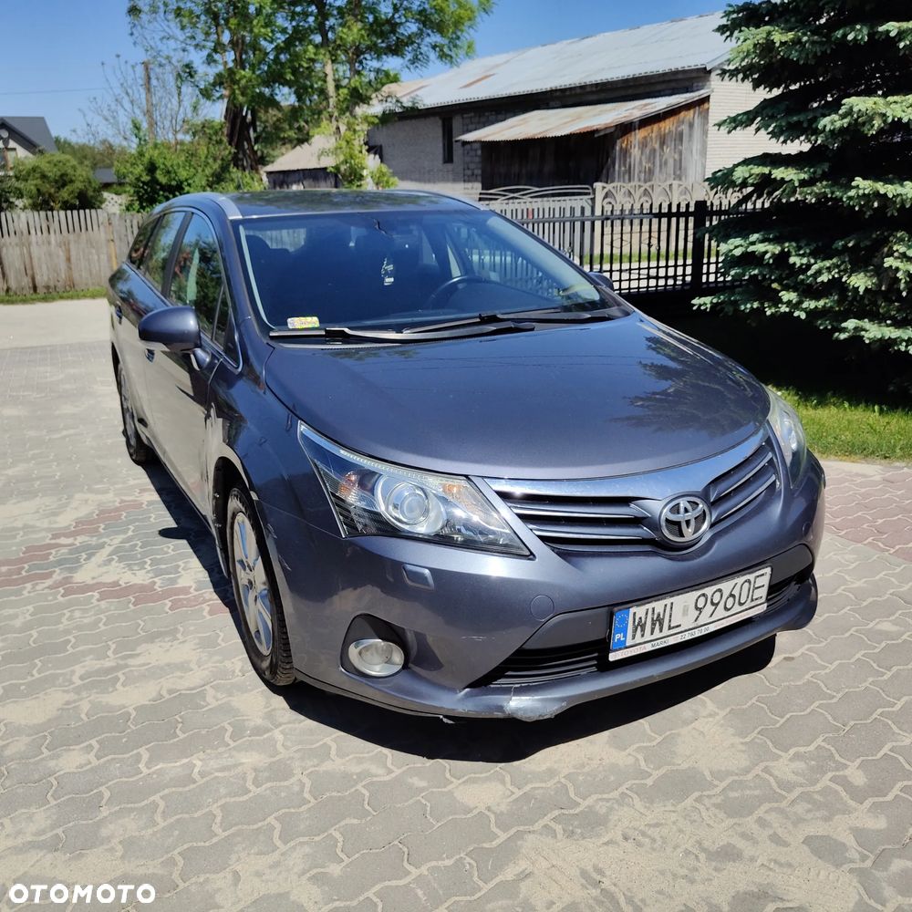Toyota Avensis 2.0 D-4D Luna - 8