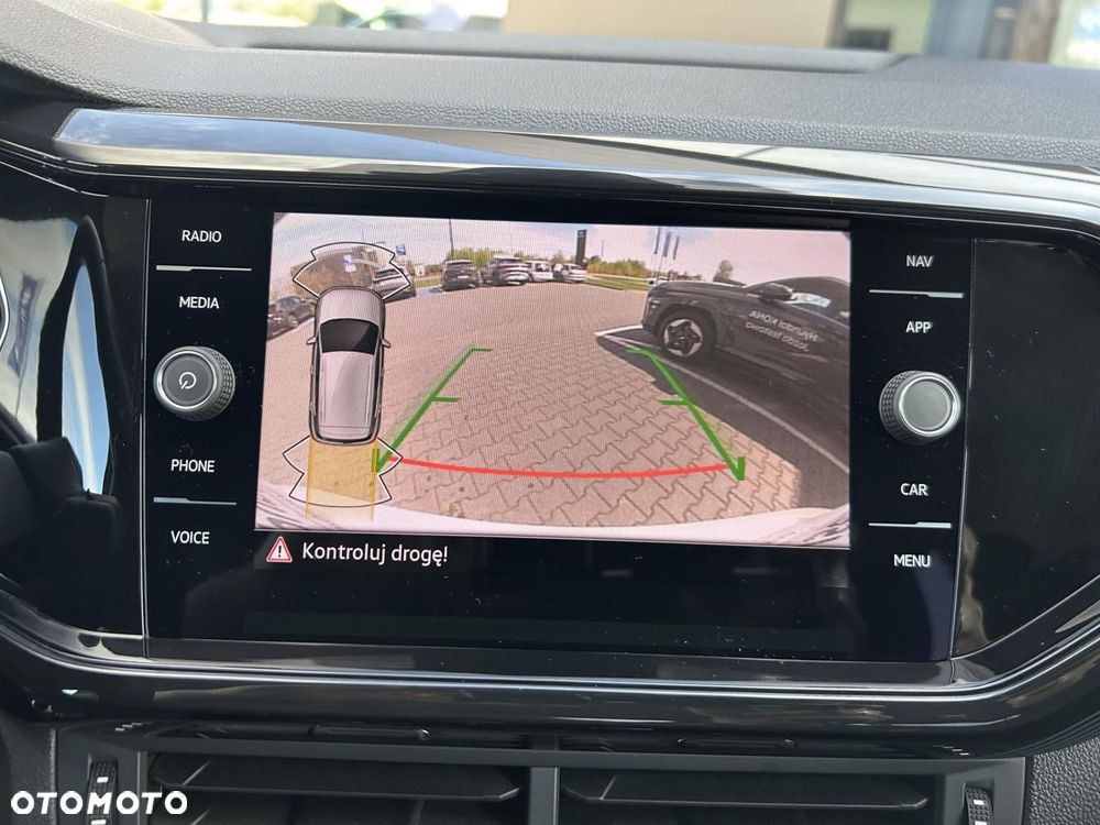 Volkswagen T-Cross - 23