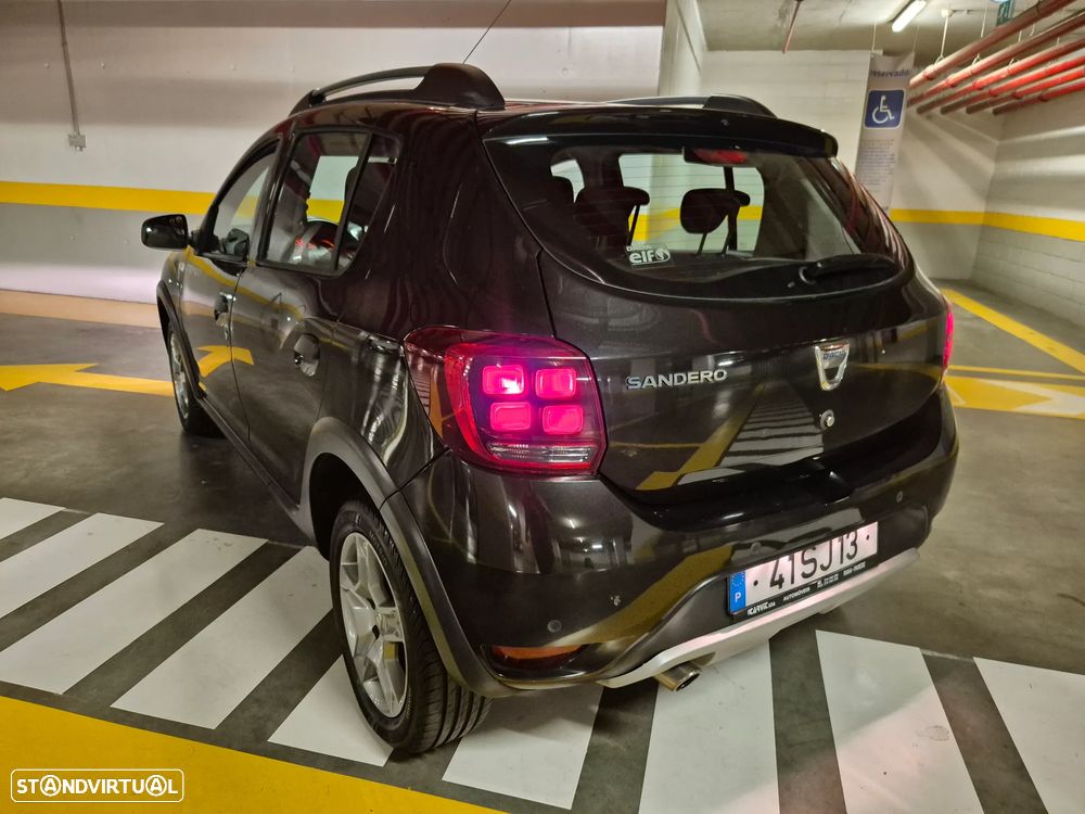 Dacia Sandero 0.9 TCe Stepway - 17