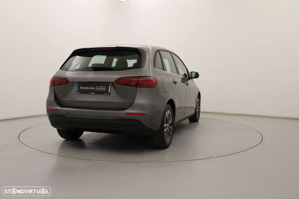 Mercedes-Benz B 250 e - 7