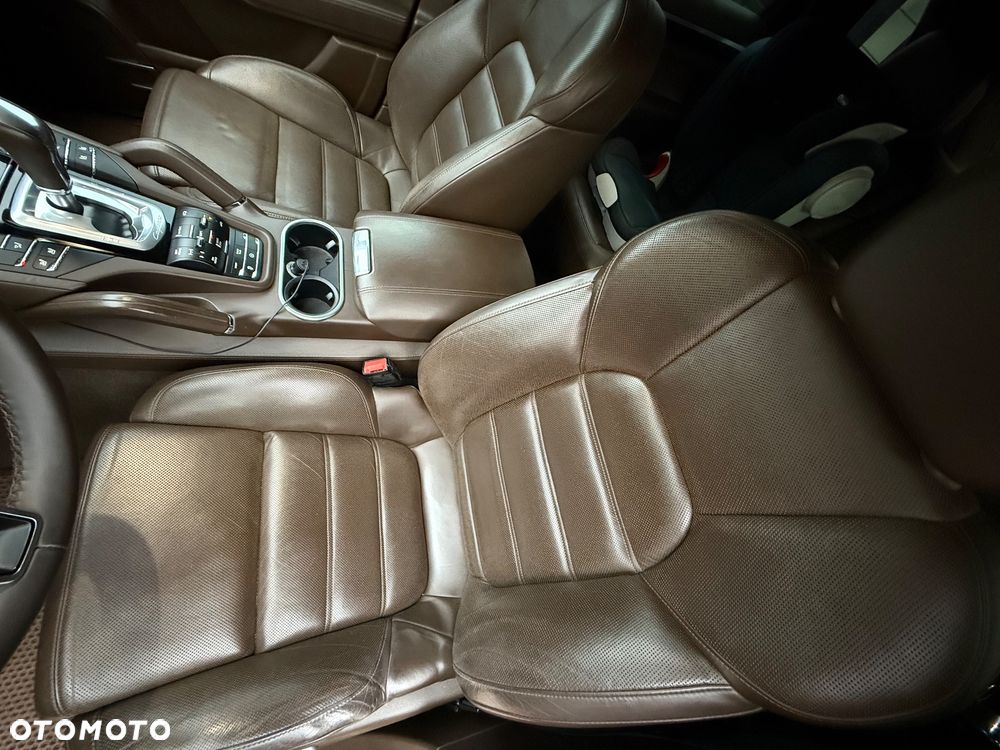 Porsche Cayenne S Diesel - 18