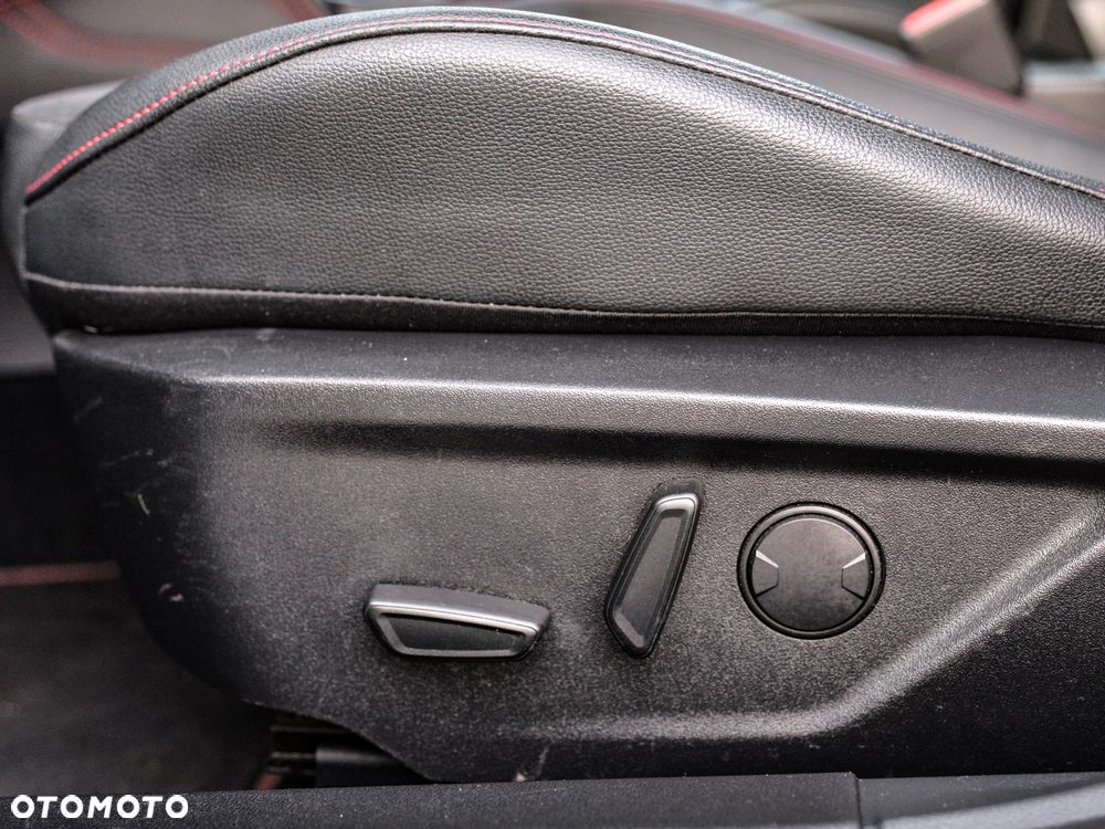 Ford Focus 1.5 EcoBoost ST-Line - 39