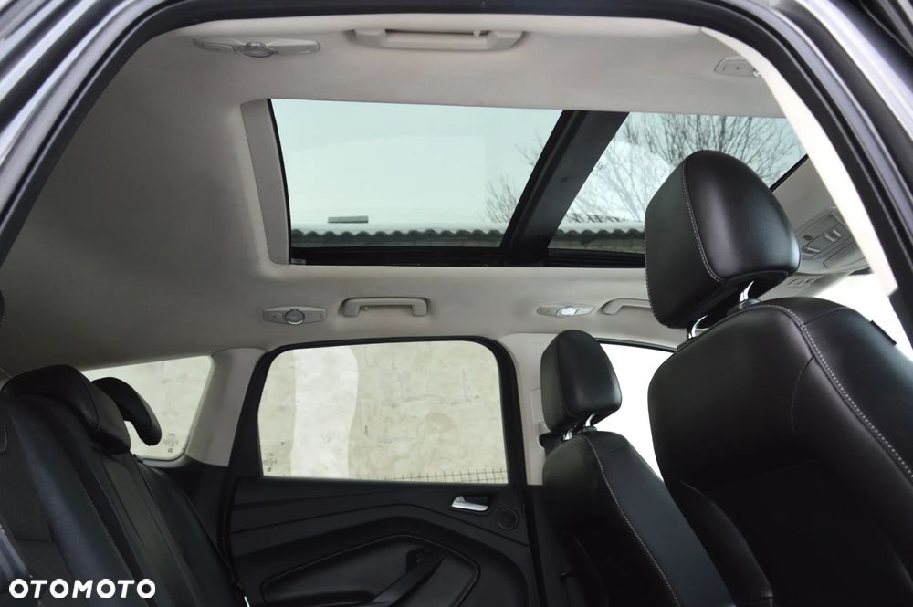 Ford Kuga - 30