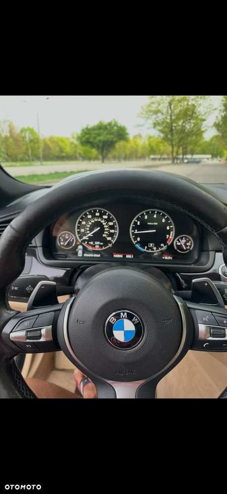 BMW Seria 5 535i xDrive - 9