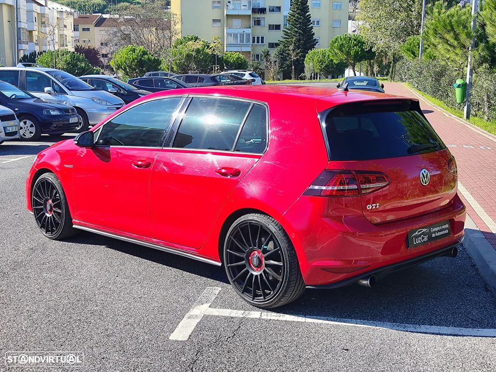 VW Golf GTI BlueMotion DSG - 10