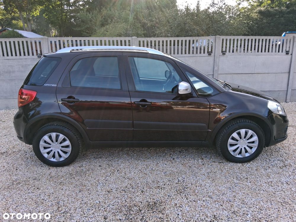 Suzuki SX4 2.0 DDiS 4x4 Style - 5